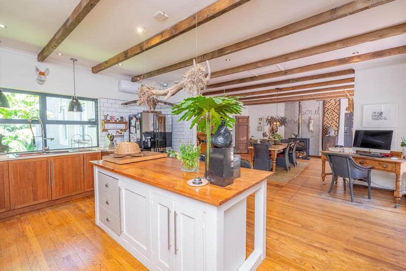 7 Bedroom Property for Sale in Somerset West Western Cape